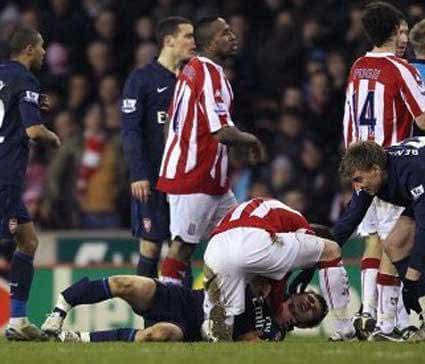 足球史上10大最严重的断腿视频,挥不去的梦魇结局