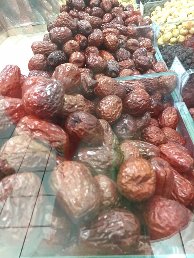 冬天去哪里旅游暖和特色美食,冬季游玩攻略美食推荐