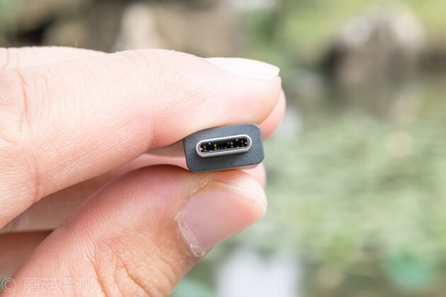 用上这个，让你的手机音质提升一倍都不止——HTCType-C转3.5