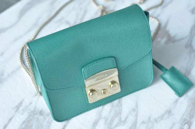 合适四季的小包包测评,99%的女生都喜欢什么礼物