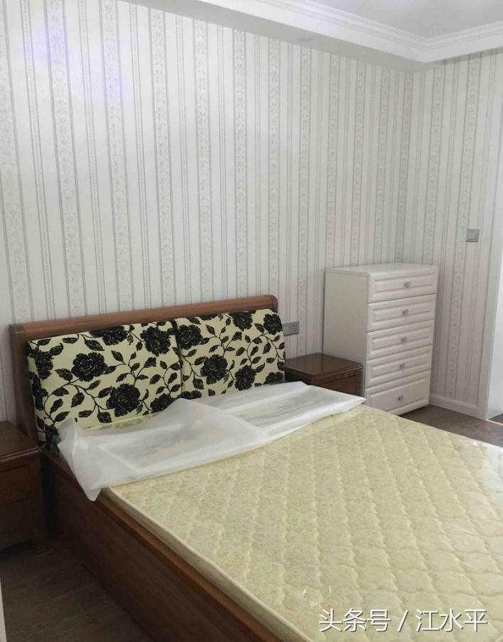 大白墙简单装修风格效果图120平,140平4居新中式装修效果图