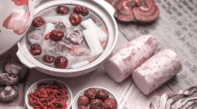 骨碎补煲鸡汤能够治疗骨质疏松吗,猪蹄山药可治骨质疏松吗