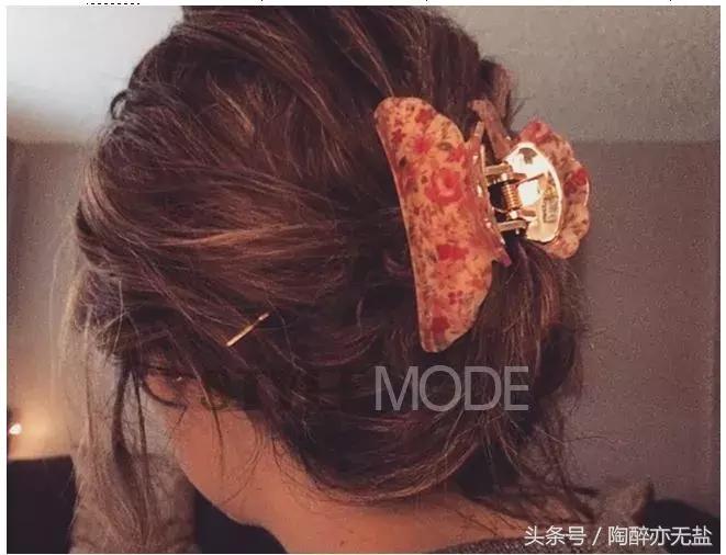 合适减龄少女心的发饰,80年代最流行的女士发饰