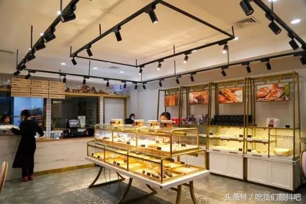 郑州最具氛围感餐厅终于来了,郑州聚会餐厅排行榜前十名2021年