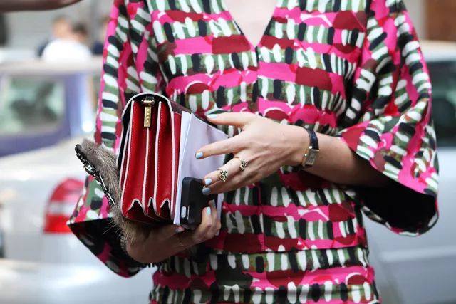 合适四季的小包包测评,99%的女生都喜欢什么礼物