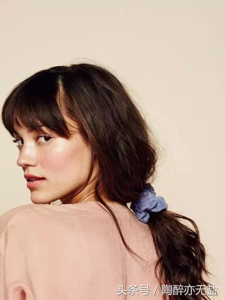 合适减龄少女心的发饰,80年代最流行的女士发饰