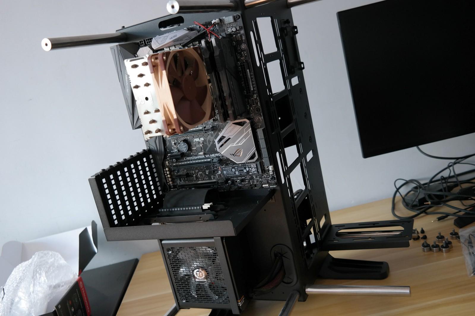 水冷散热电脑装机全过程,tt水冷装机