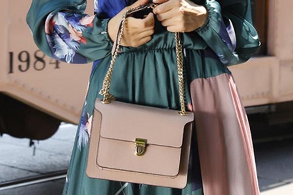 最近火爆的网红包包百搭,那些不输大牌的小众包包