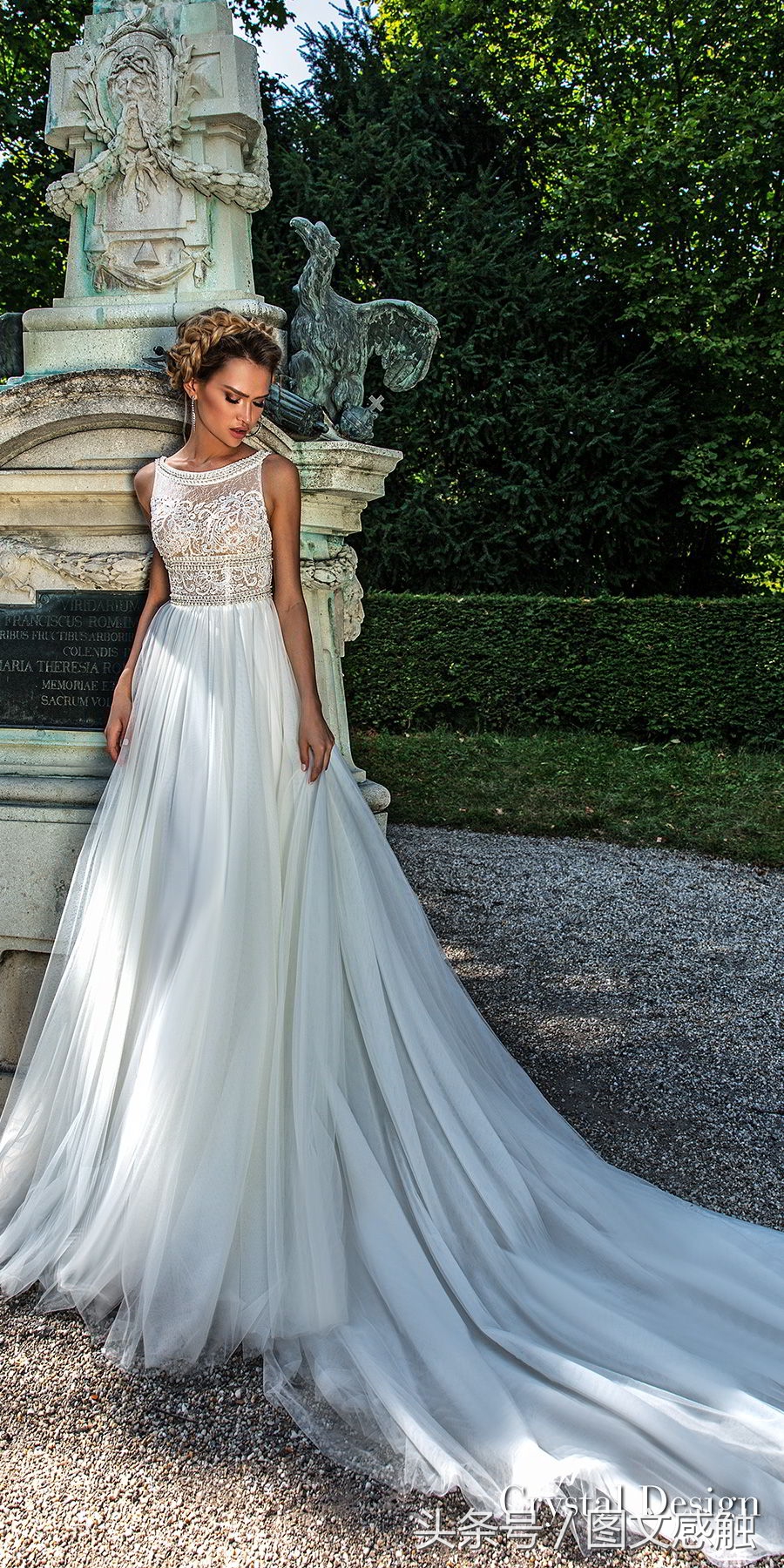 水晶设计2018婚纱“皇家花园”及高级定制新娘礼服
