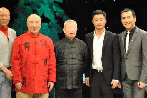 周比利和泰森对打谁厉害,周比利大战螳螂拳