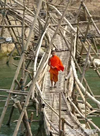 这10大东南亚“免签”仙境，月薪5K轻松走起，光看图已醉！