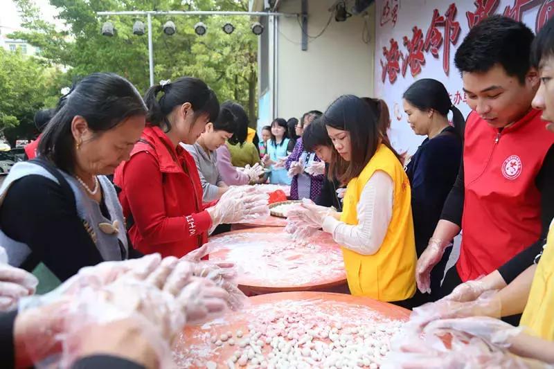 走街串巷迎新春过年一起嗨起来,博罗县传统文化特色元宵