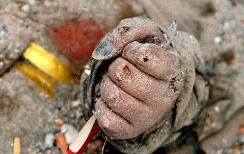 2008年5月12日汶川地震纪念图片,记汶川地震八周年文章