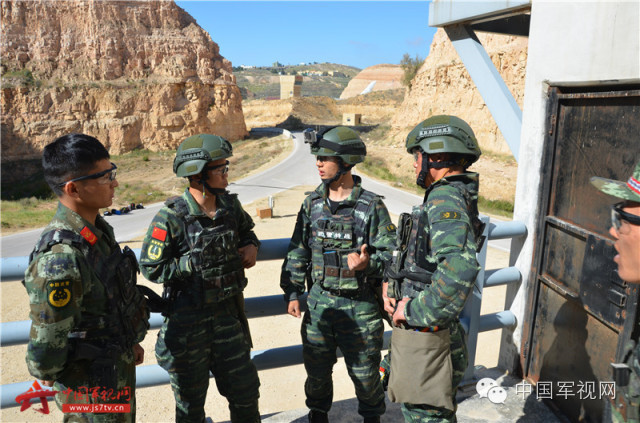 在约旦的中国人,在巴勒斯坦的中国军人