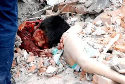 2008年5月12日汶川地震纪念图片,记汶川地震八周年文章