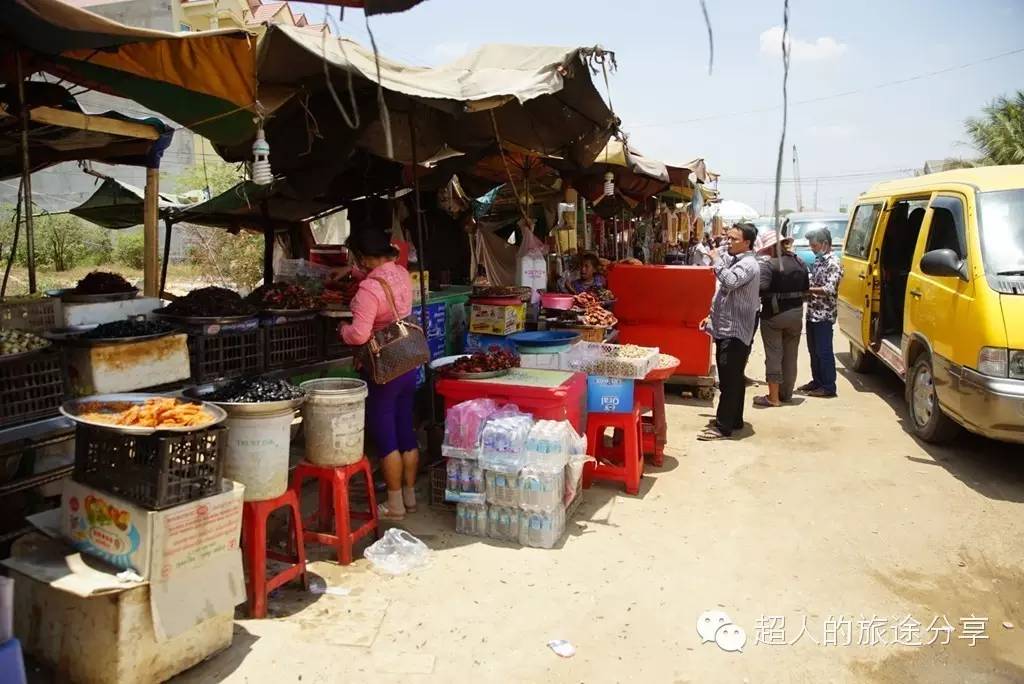 越南胡志明奥黛店,在胡志明街头偶遇穿奥黛的美女