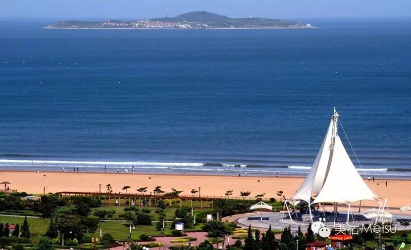 一家惊艳国牌度假界、一家美翻华北民宿圈，两种体验，看见最妩媚的青岛