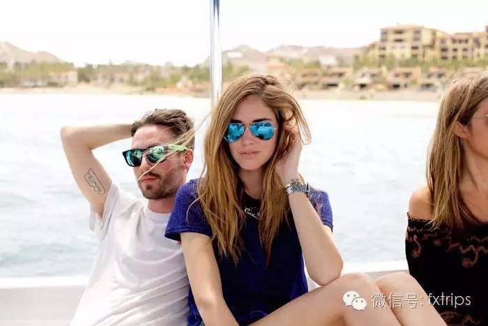 墨镜怎么选择才正确呢,墨镜怎么选才不会有印