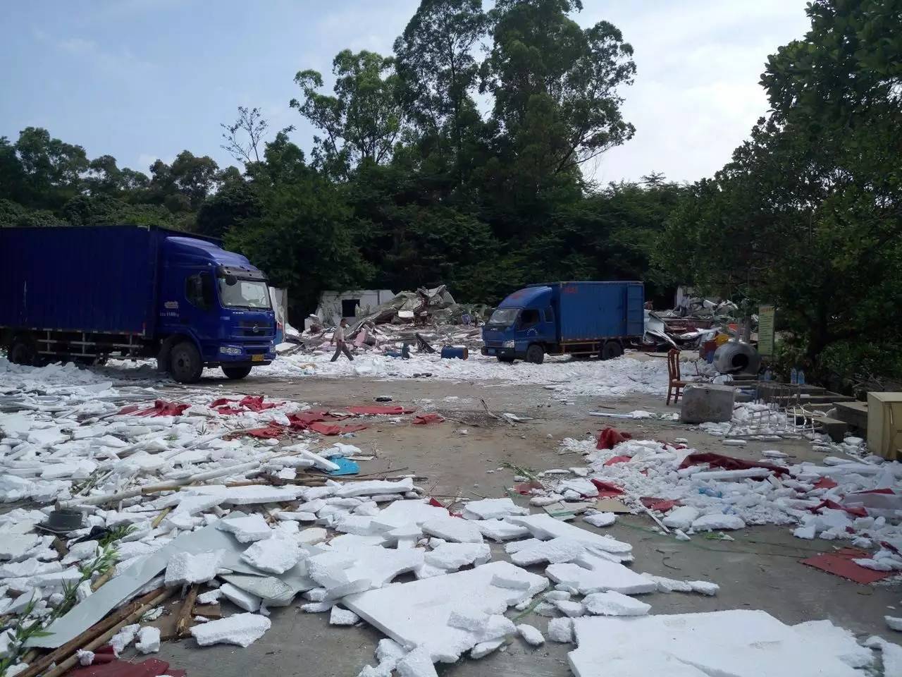 北师珠艾利斯顿楼，期待与北师珠最美丽的你一起自拍。