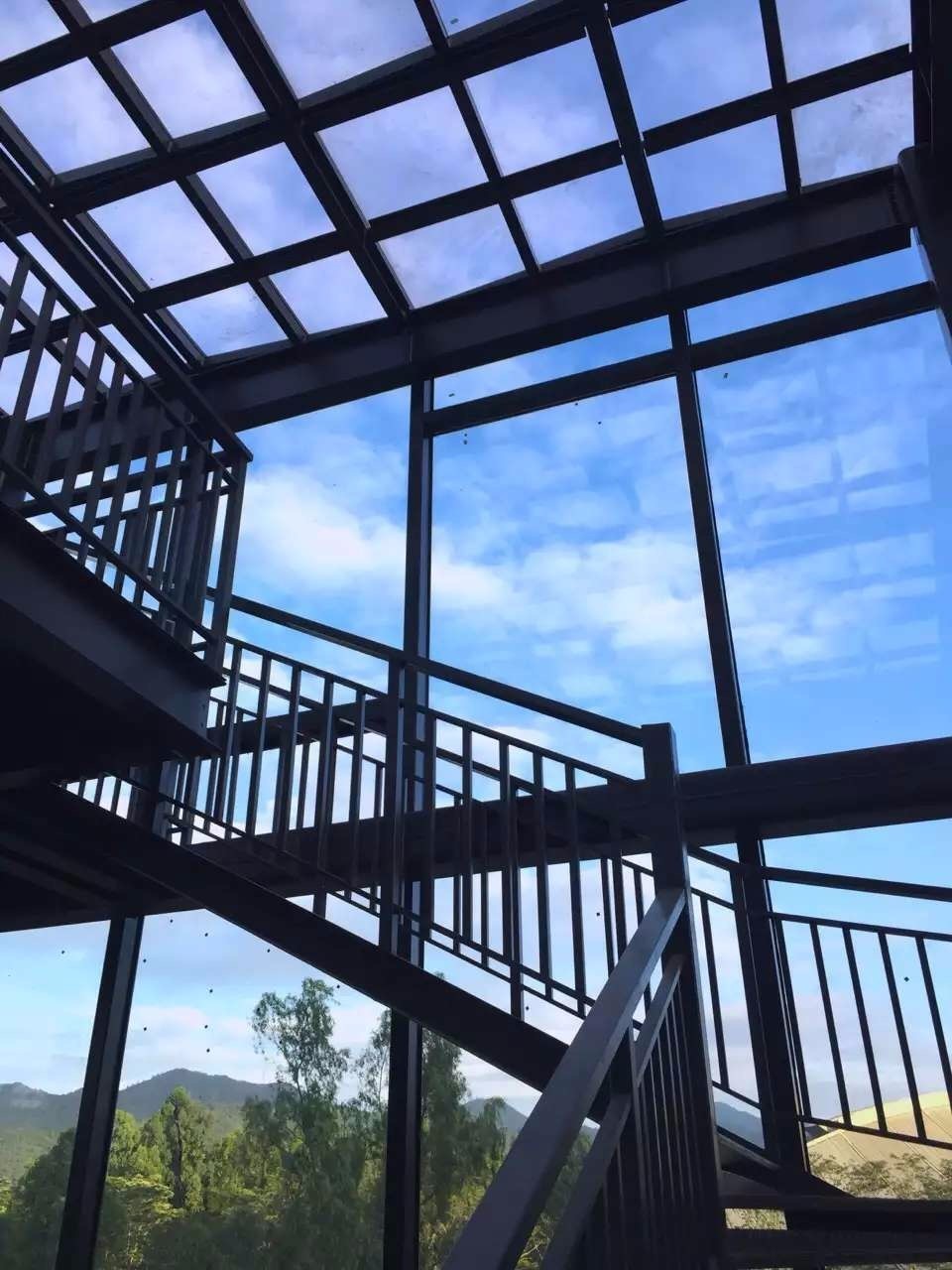 北师珠艾利斯顿楼，期待与北师珠最美丽的你一起自拍。