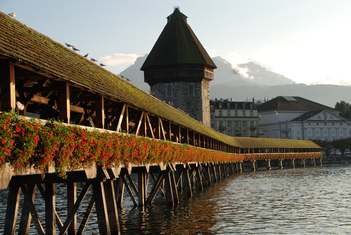 瑞士十日深度自驾游之六,湖光山色瑞士旅游