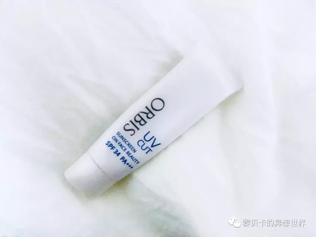 油痘皮肤毛孔粗大合适什么护肤品,毛孔粗出油长痘用什么大牌护肤品