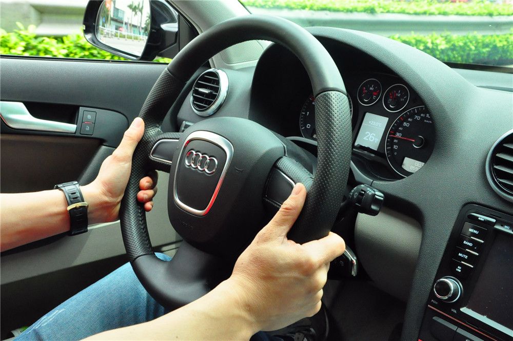 奥迪a3时尚型和高尔夫rline,买高尔夫8代还不如买奥迪a3二厢