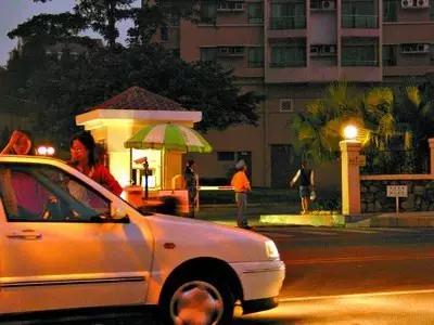 她叫静静女生版,她叫静静原唱完全版