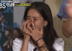 虽然当不成老干部的家属，但“睫毛精”的属性还是能够拥有哒！