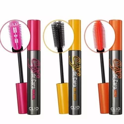 虽然当不成老干部的家属，但“睫毛精”的属性还是能够拥有哒！