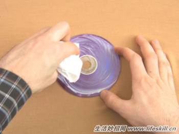 vcd光盘划伤磨损能修复吗,如何修复被划伤的cd光盘