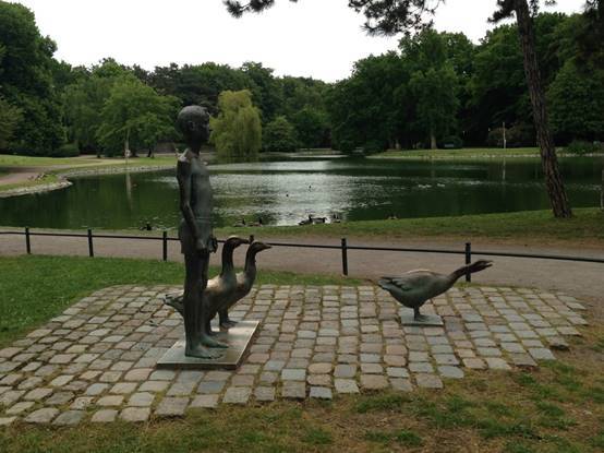 施华洛世奇白天鹅10年,马尔默全集完全版