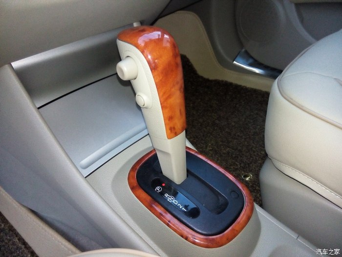 经典轩逸优惠5.98万,轩逸优惠后6.98万预算推荐