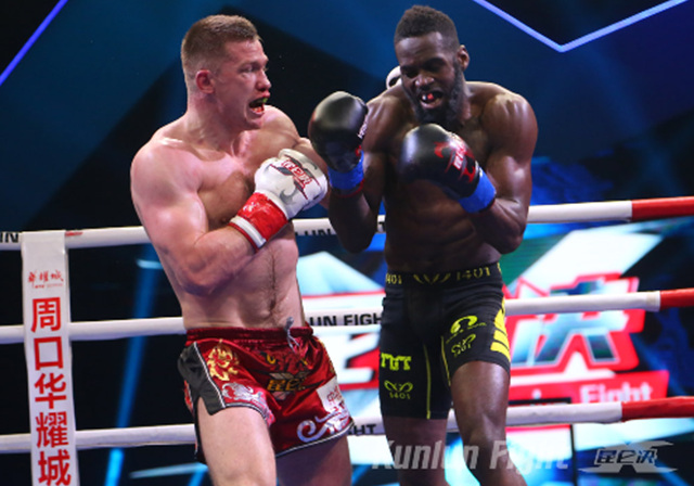 昆仑决经典二番战：王伟豪踢碎护裆，死神复仇魔头