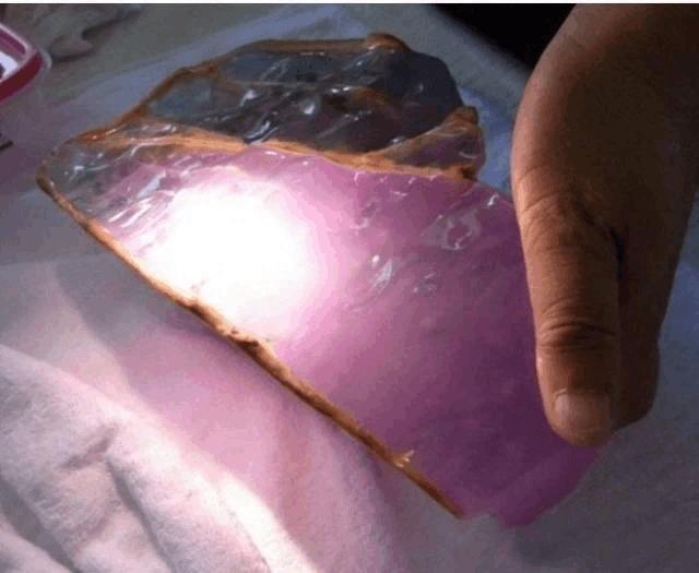 真正的纯天然玉石原石图片,各种玉原石图片大全集