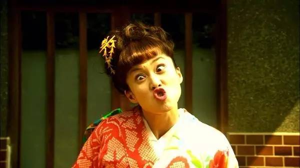 爱丽丝梦游仙境唯美景色,爱丽丝梦游仙境超美场景