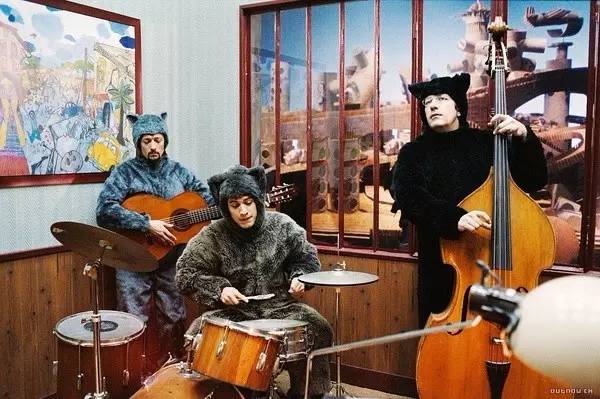 爱丽丝梦游仙境唯美景色,爱丽丝梦游仙境超美场景