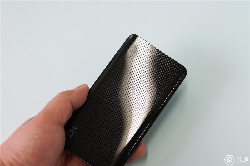 zmi紫米qb810充电宝怎么样,紫米qb810价格