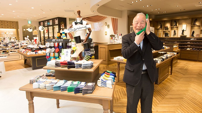 袜子学徒工创业项目,做袜子最告捷的企业