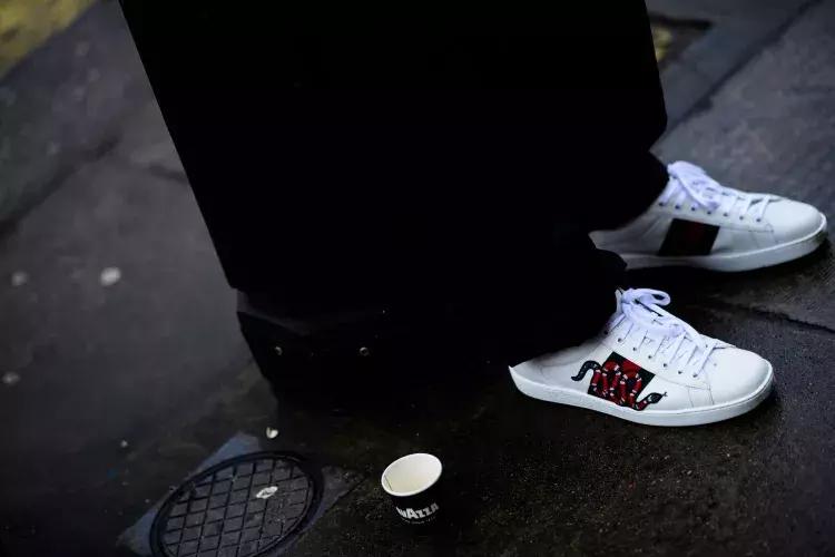 小白鞋的打开方法,小白鞋巅峰之作