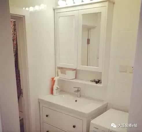 大连装修-N款流行镜柜：镜柜是个好东西，是镜子也可收纳