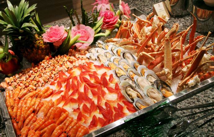 吃完海鲜胳肢窝长出红疙瘩,吃了一顿海鲜