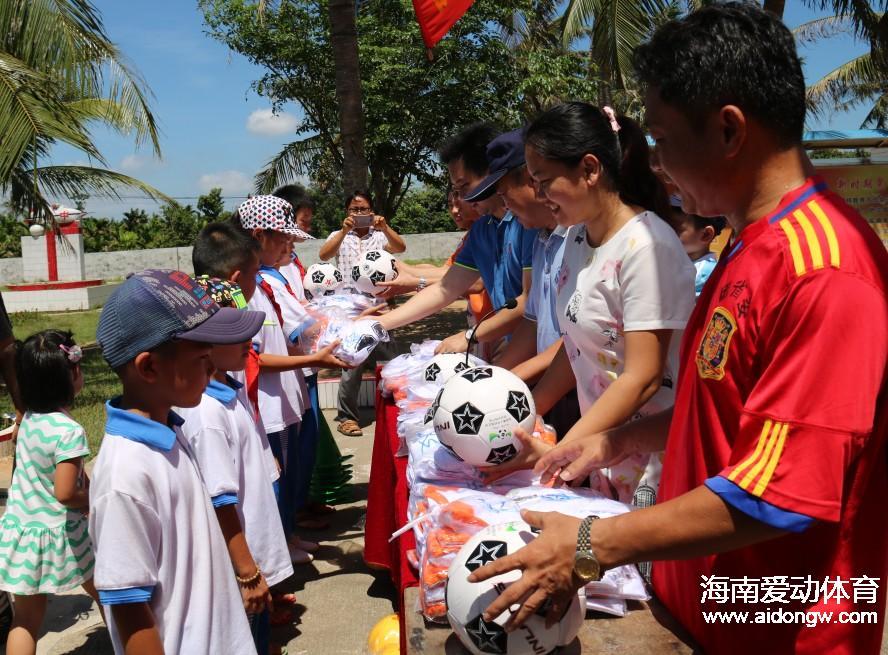 校园足球六一活动,六一儿童节足球嘉年华活动