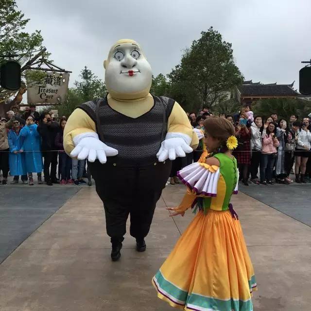 上海迪士尼乐园游玩顺序攻略,上海迪士尼乐园攻略和注意事项