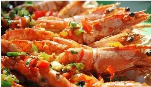 皮皮虾颜色变异,活皮皮虾蒸完以后变绿了怎么回事