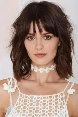 戴什么饰品好看又洋气,怎样戴饰品才显得有气质