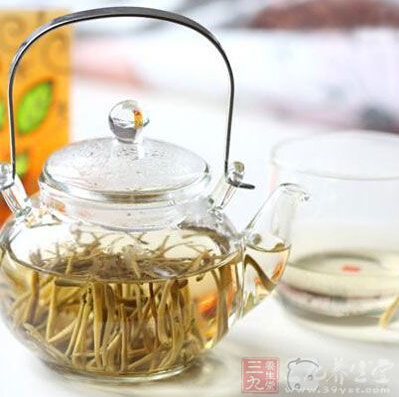 最合适夏天冷泡的清热解毒茶,夏日解暑清火喝什么茶