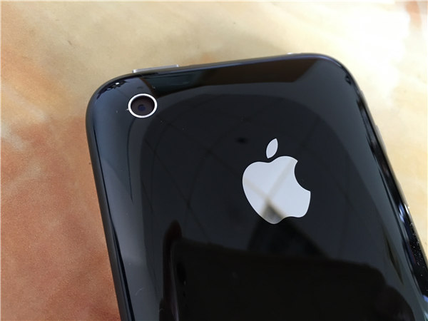 一部iphone的价格能够买到什么,39块9一台苹果iphone你们敢买吗