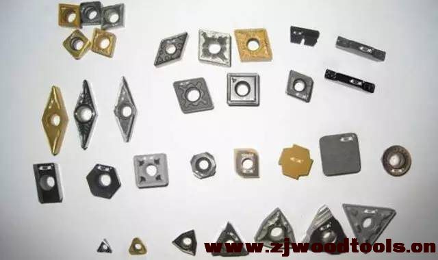 碳钢刀片和不锈钢刀片哪种材质好,合金刀片加工材质对照表