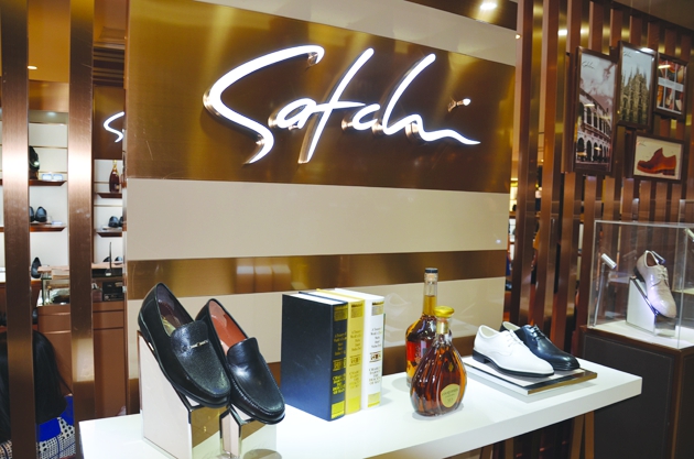 沙驰男鞋品质生活,沙驰男装品味人生